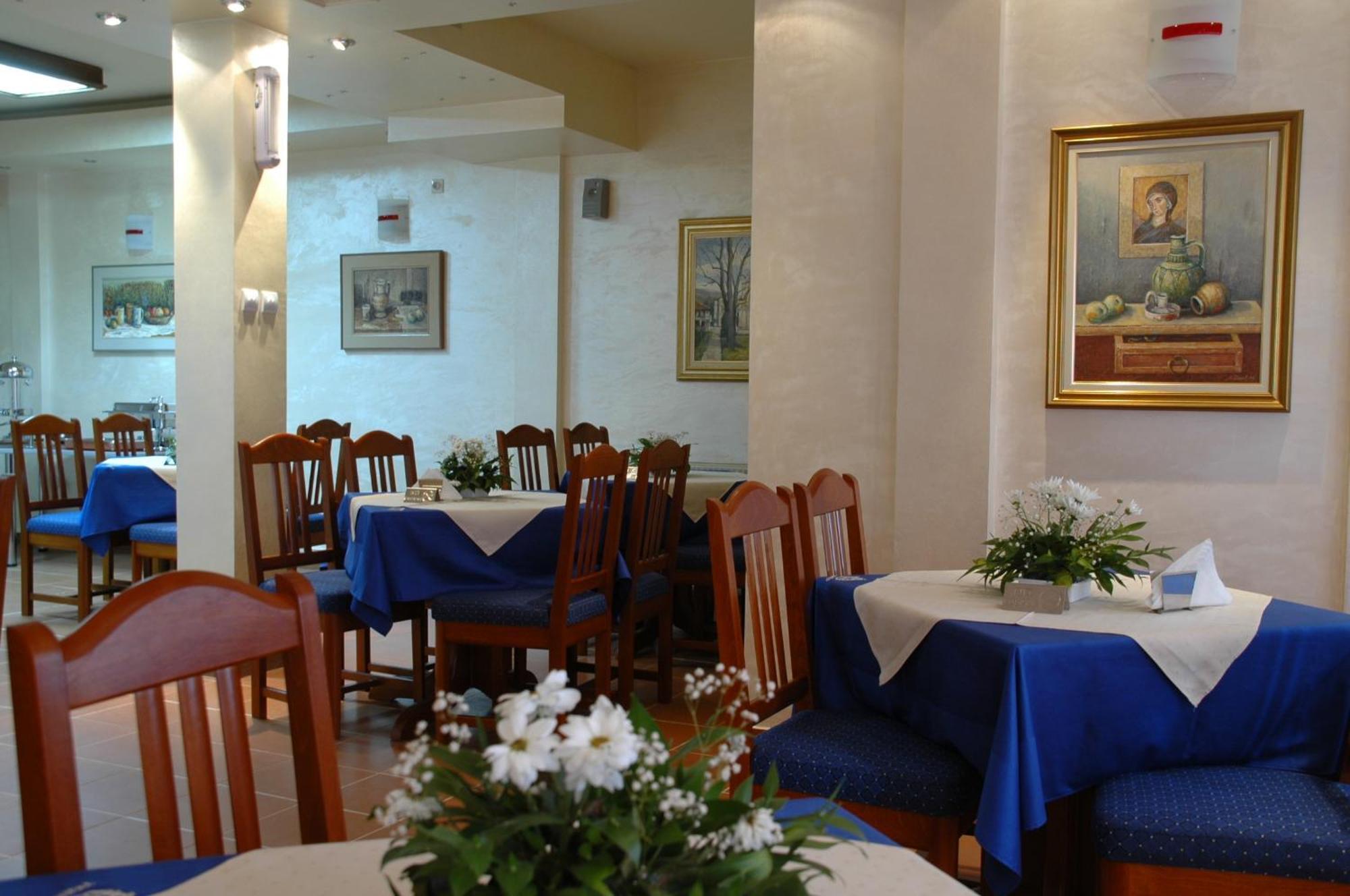 Hotel Tehnograd Kraljevo Exteriör bild