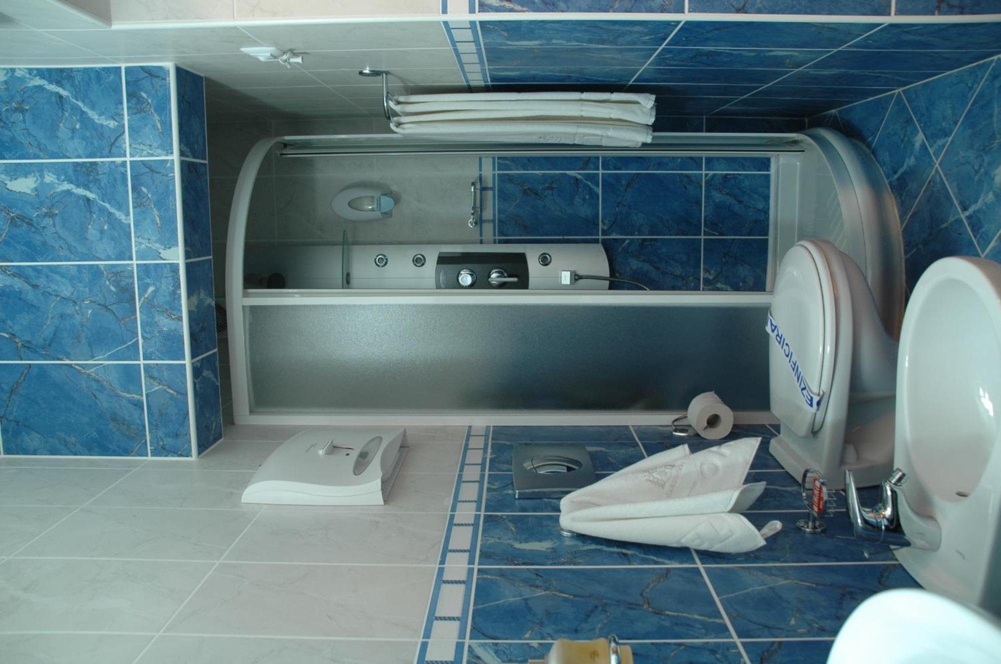 Hotel Tehnograd Kraljevo Rum bild