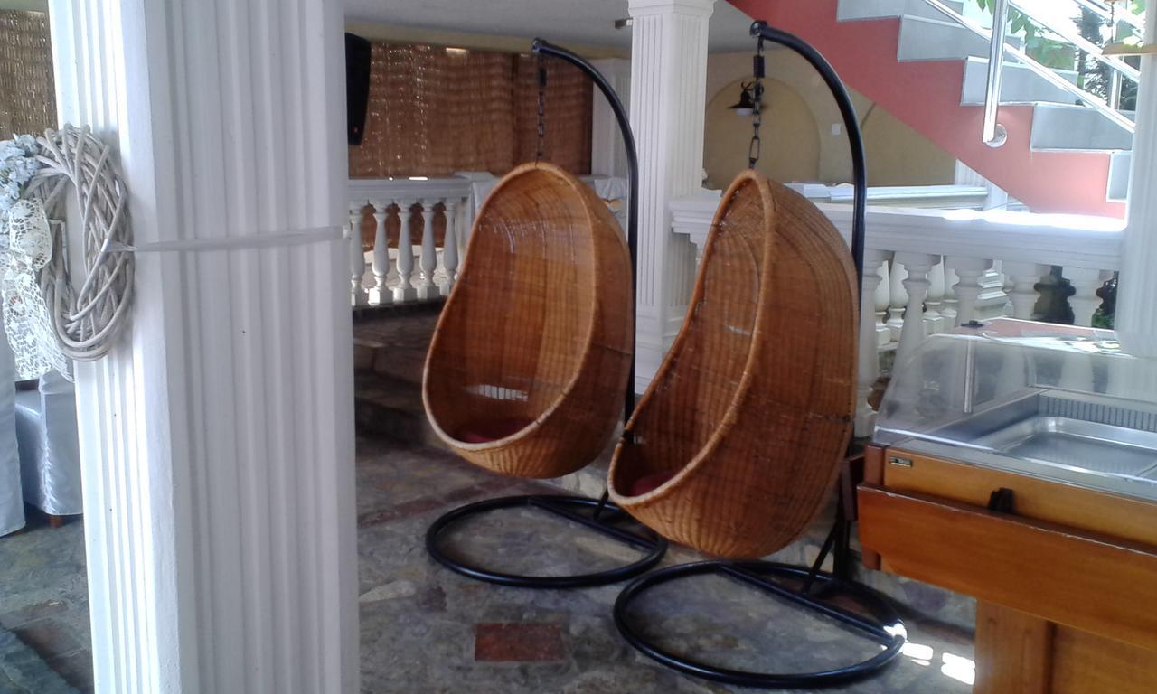 Hotel Tehnograd Kraljevo Exteriör bild